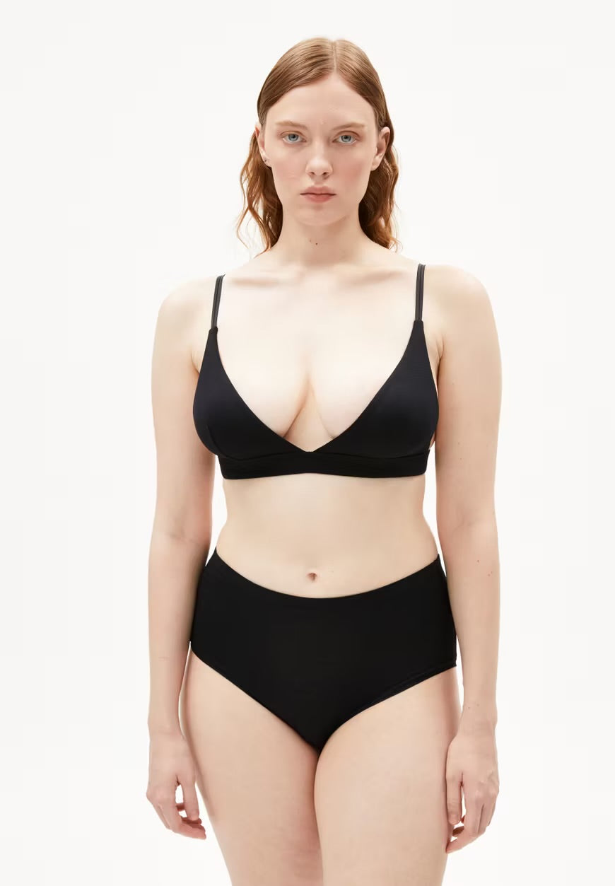 ARMEDANGELS Canada - Osilaa Triangle Bralette - black front on model in Kelowna
