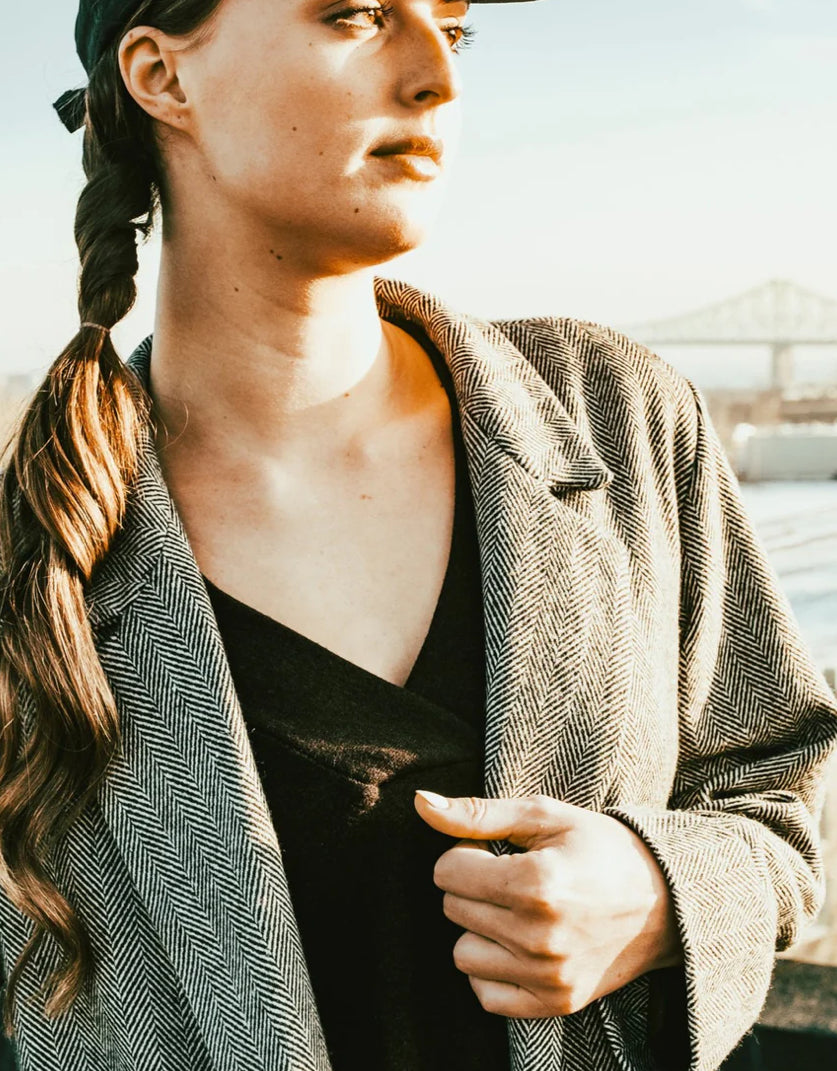 Bodybag by Jude - FW24 - Fraser Coat in Herringbone - close-up 5