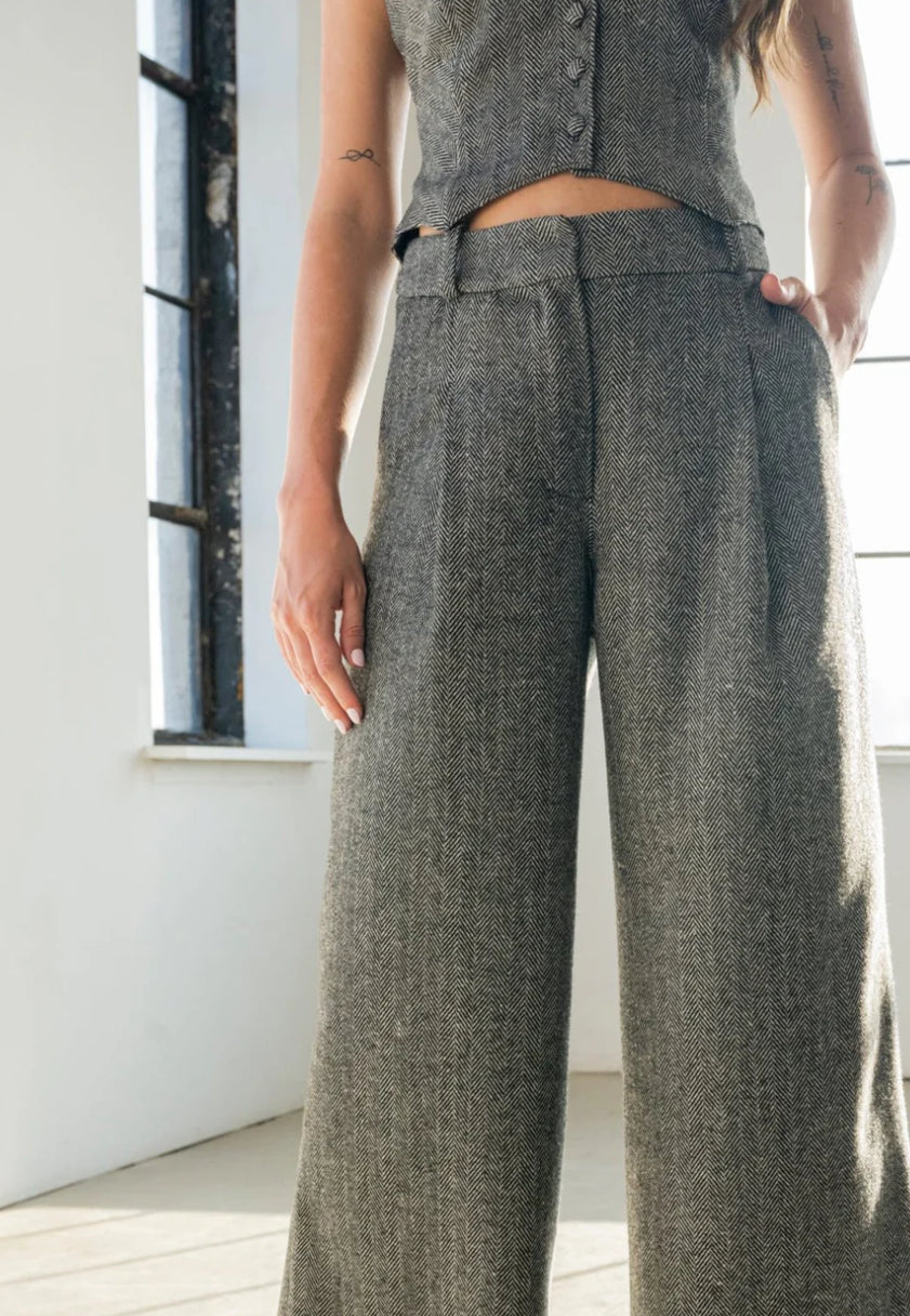 Bodybag by Jude - FW24 - Lewis Pants in Herringbone - close up front 5