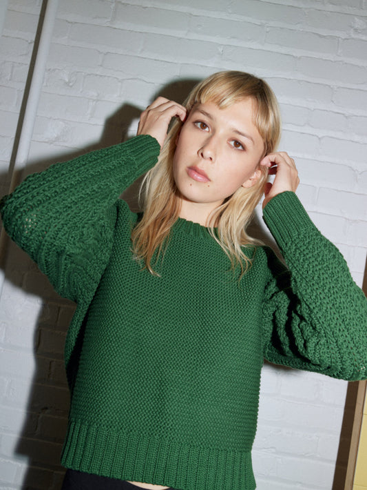 Eve Gravel - FW24 - Inas Sweater in Green - On model front 1