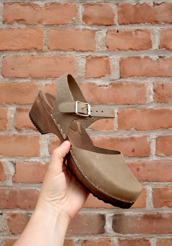 Low Wood in Taupe Oiled Nubuck