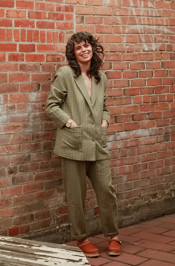 Eve Gravel Fall 23/24 Jackie Pants in Olive/Sage