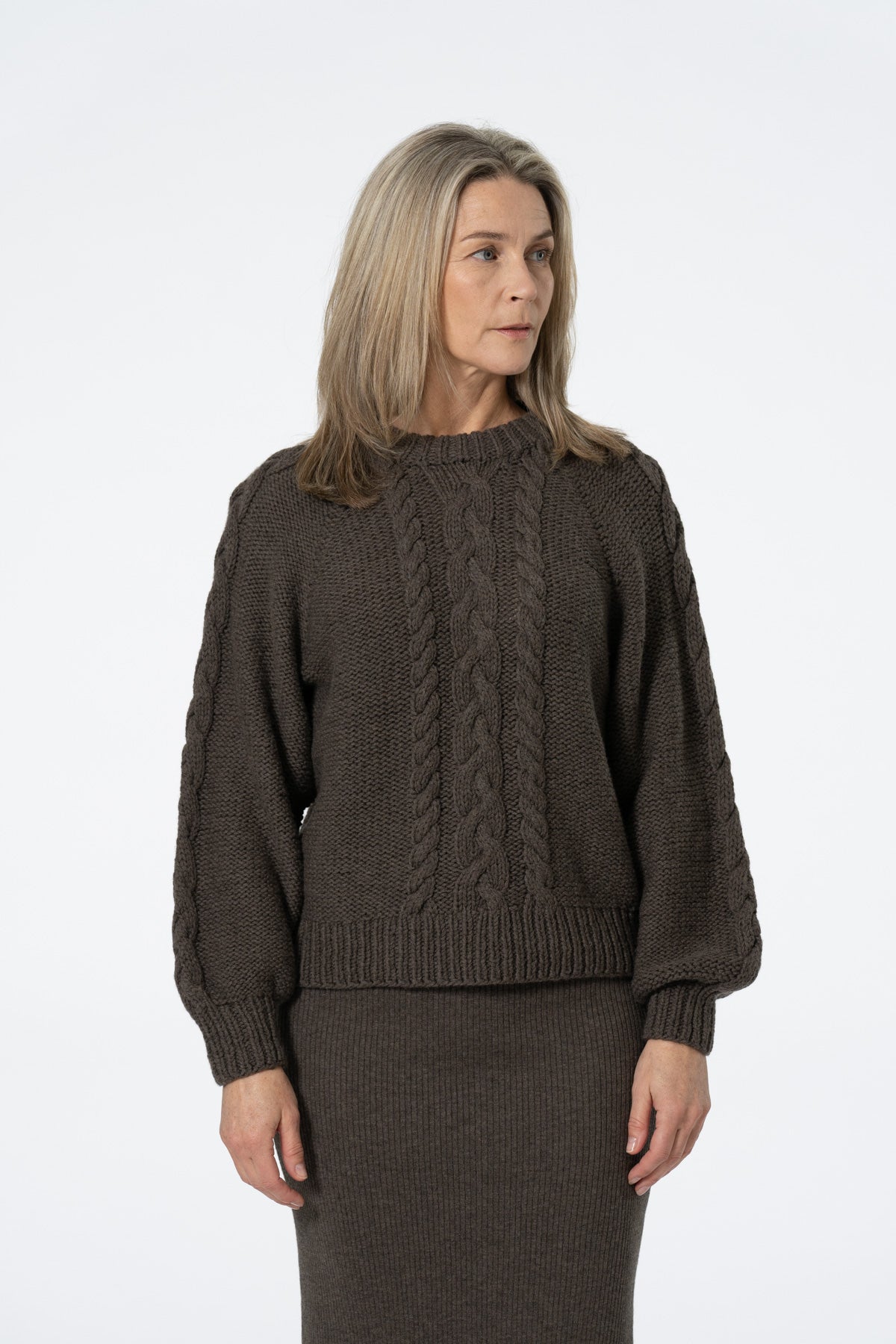 Merino Handknit Cable Sweater in Mulch Brown Fall 23/24