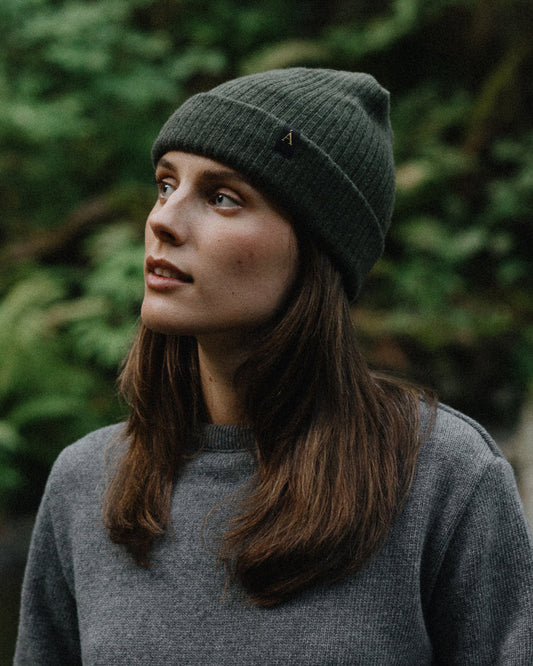 Recycled Cashmere Beanie in Spruce