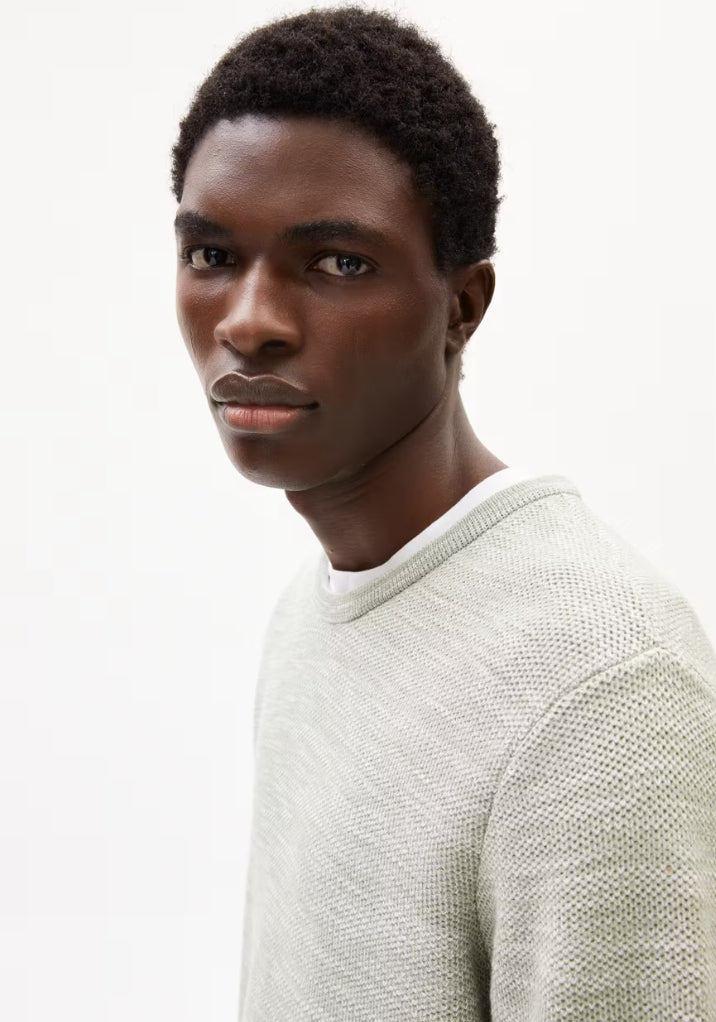 Men's Tolaa Sweater in Seagreen Light Oatmilk