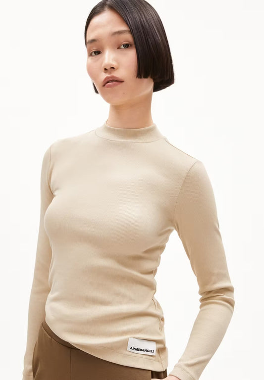 Armedangels - FW24 - Fatimaara Top in Gravel -front 1 