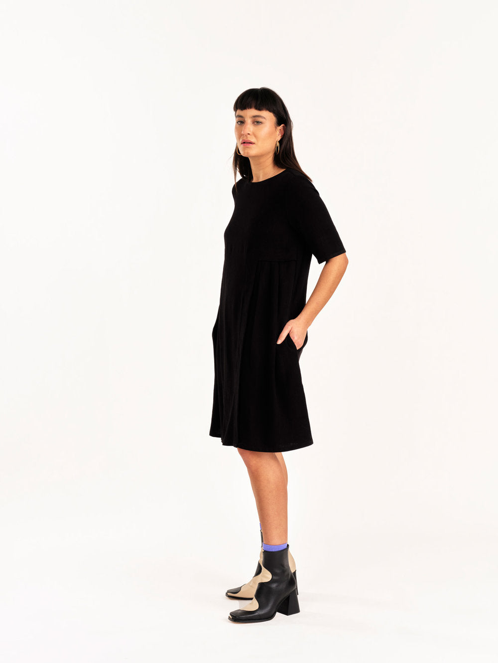 Jennifer Glasgow - FW24 - Boudica Dress in Black - on model side 4