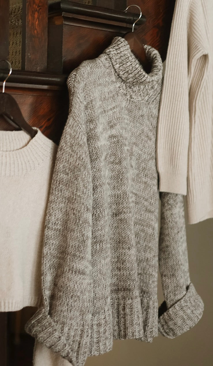 Dinadi - Fall 23/24 - Merino Oversized Turtleneck Sweater in Mulch Brown Tweed