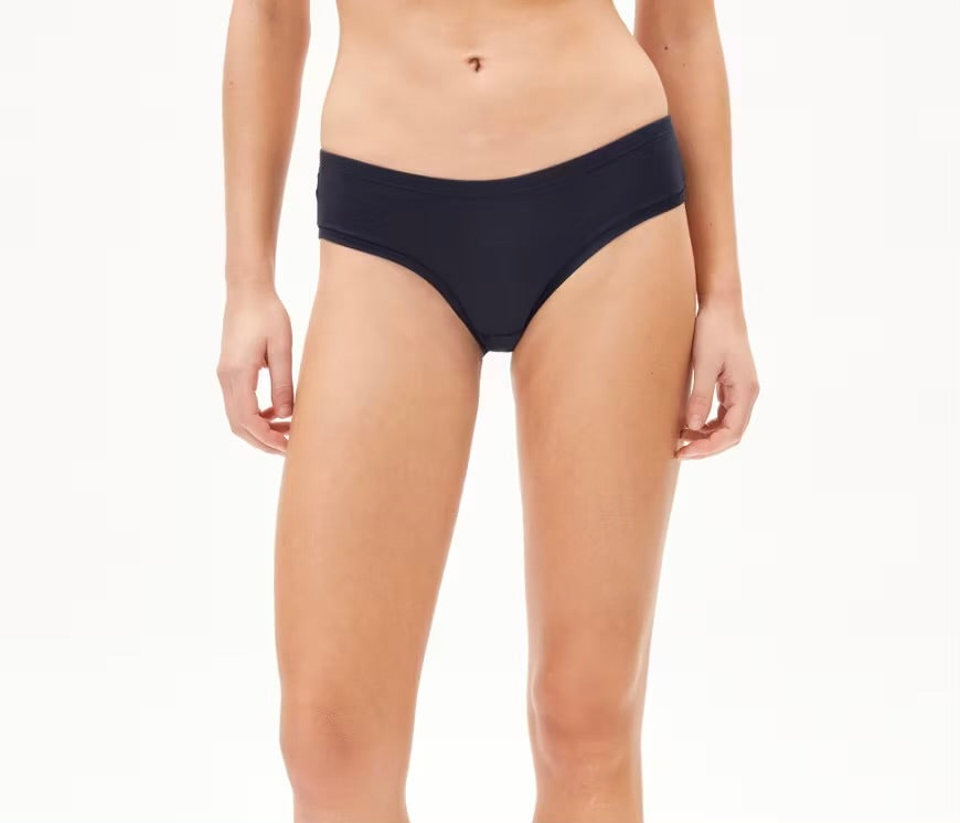 SS25 - ARMEDANGELS - Eiraa Hipster Underwear - night sky  front 