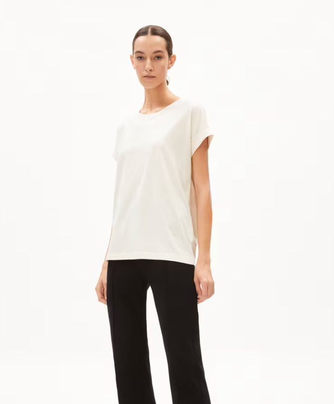 SS25 - ARMEDANGELS - Idaara Shirt in Undied - front 4 