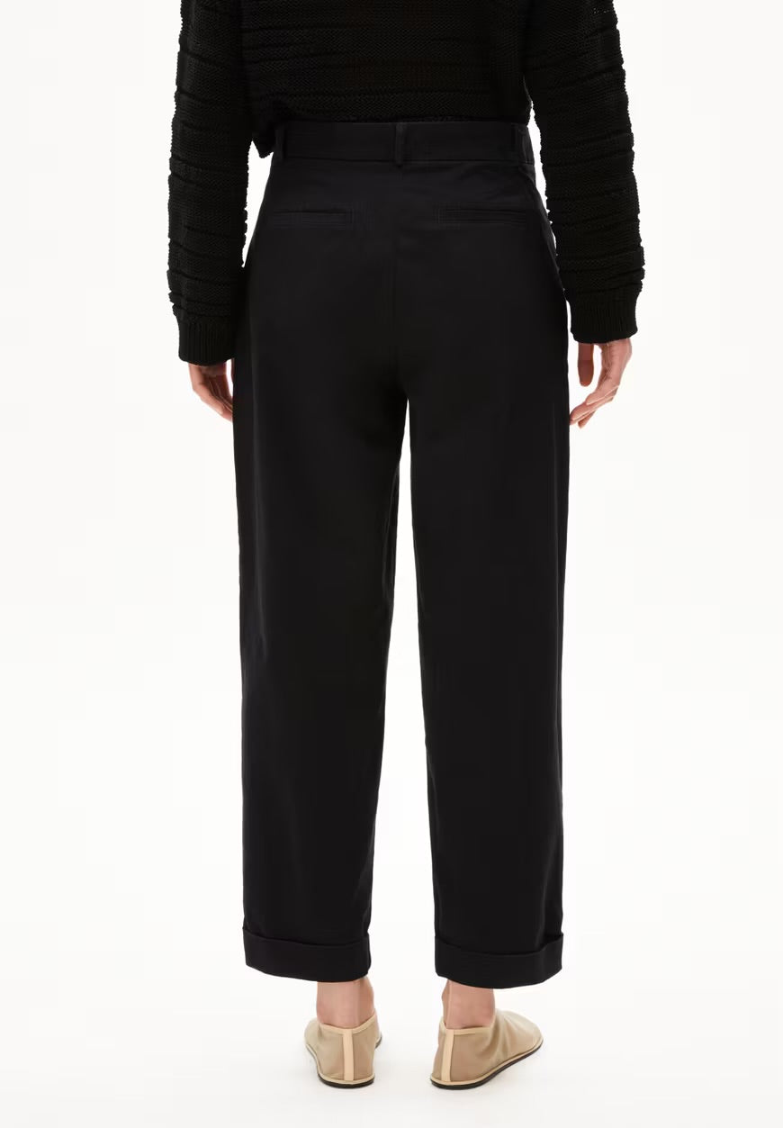 SS25 - ARMEDANGELS - Kaadwi Pant in Black - back 2 