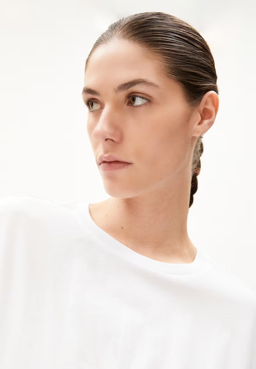 SS25 - ARMEDANGELS - Kaawino Shirt in White - close up front 5