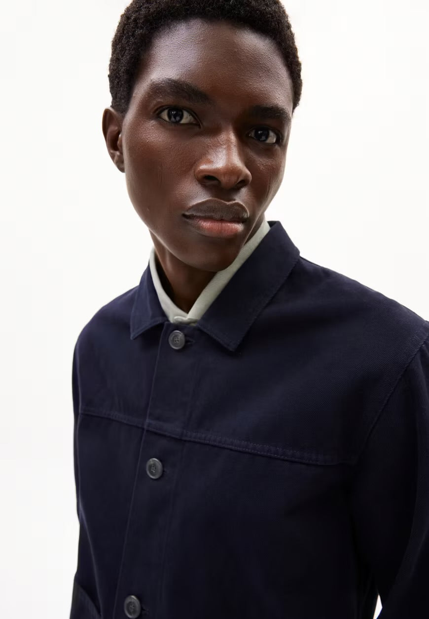 SS25 - ARMEDANGELS - Straavo Jacket in Night Sky - close up front 4
