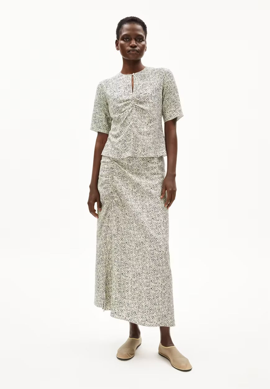 SS25 - ARMEDANGELS - Wolaa Skirt in Seagreen - front 2