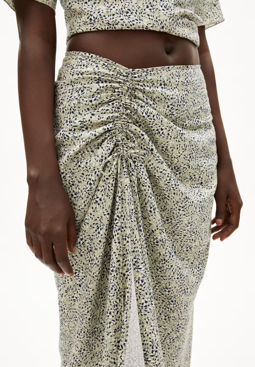 SS25 - ARMEDANGELS - Wolaa Skirt in Seagreen - side close up 4