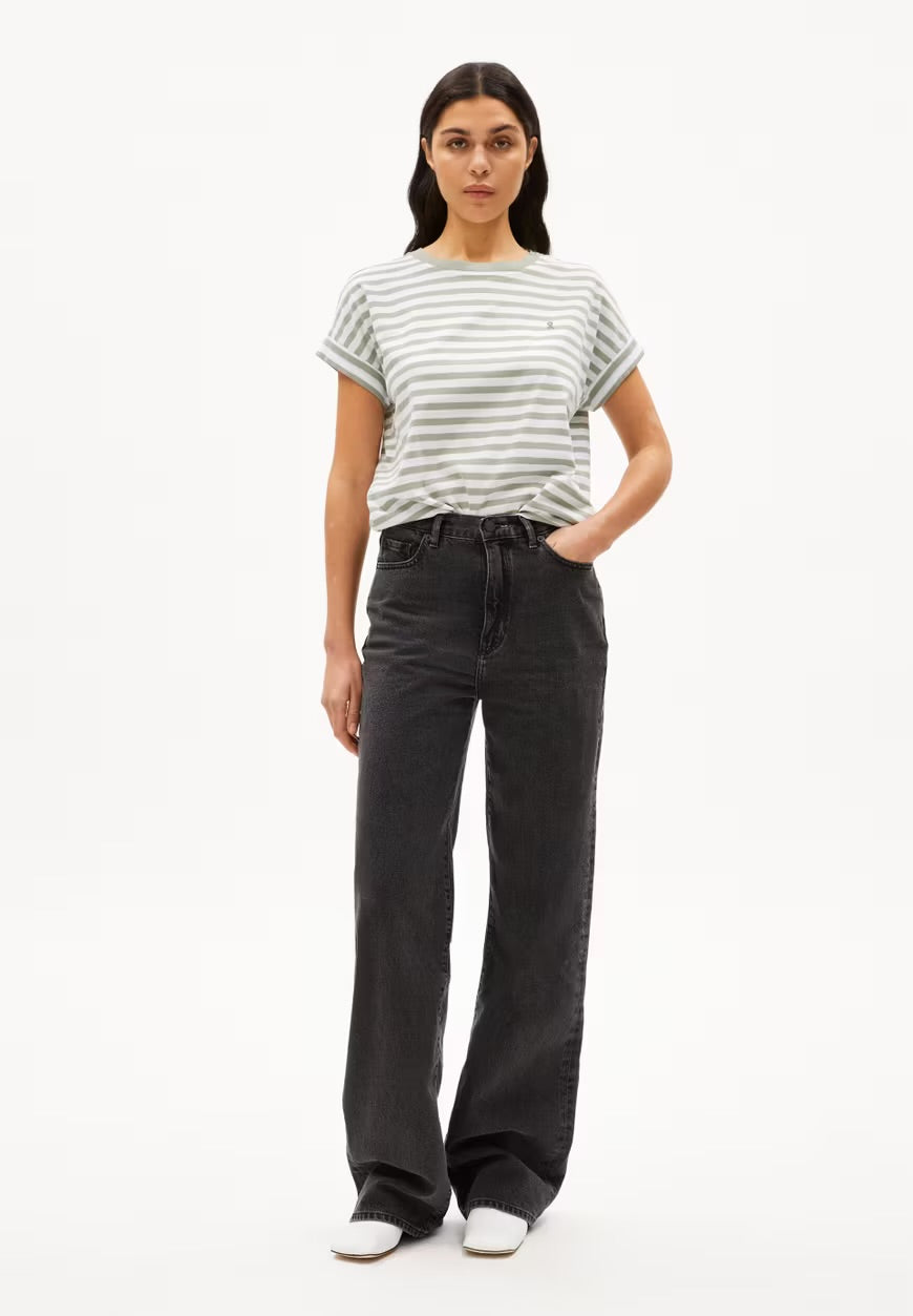 SS25 - ARMEDANGLES - Idaara Stripe Shirt in White/Seagreen - front 3