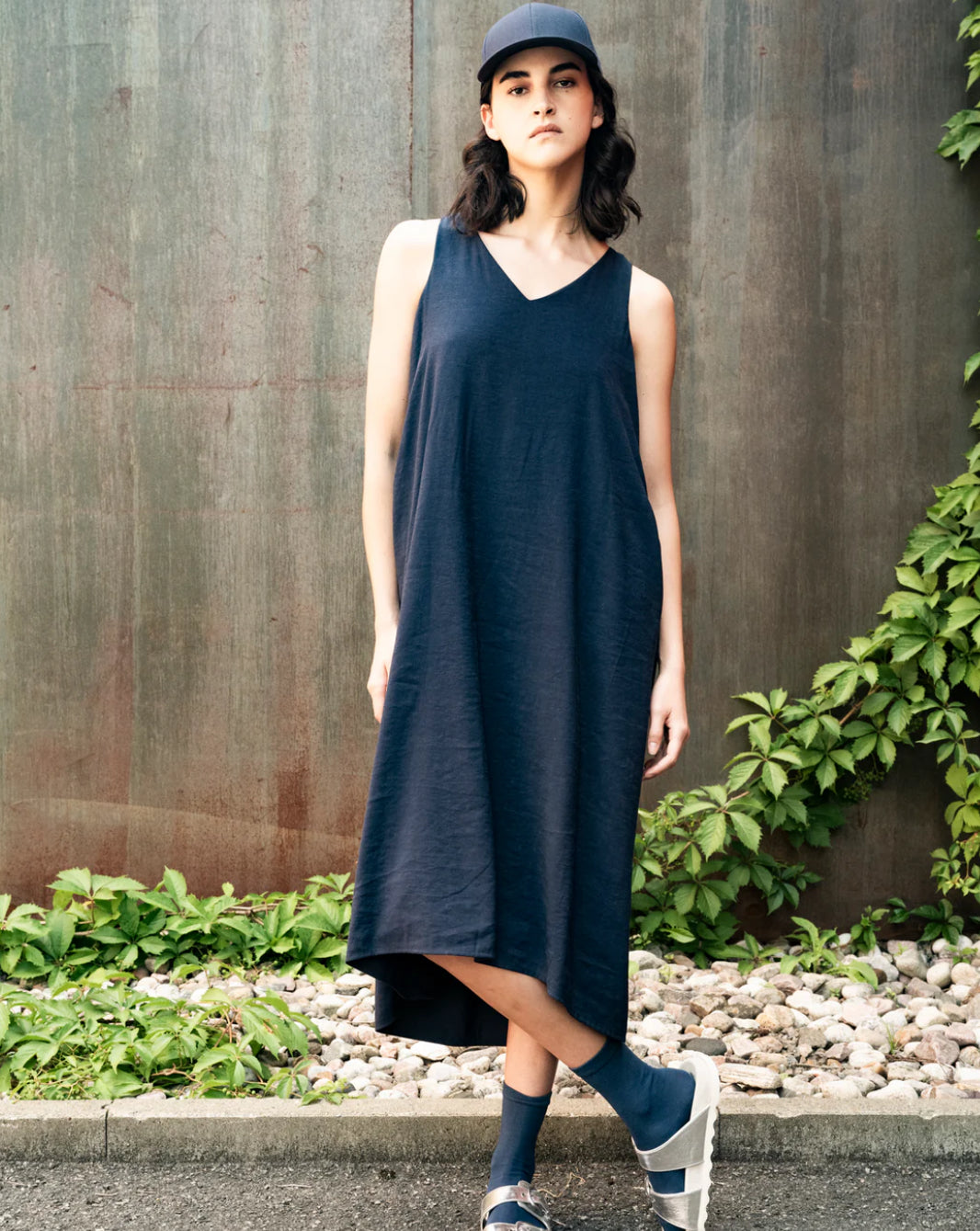SS25 - Bodybag by Jude - Cassis Dress in Navy Bizet Linen - front 1