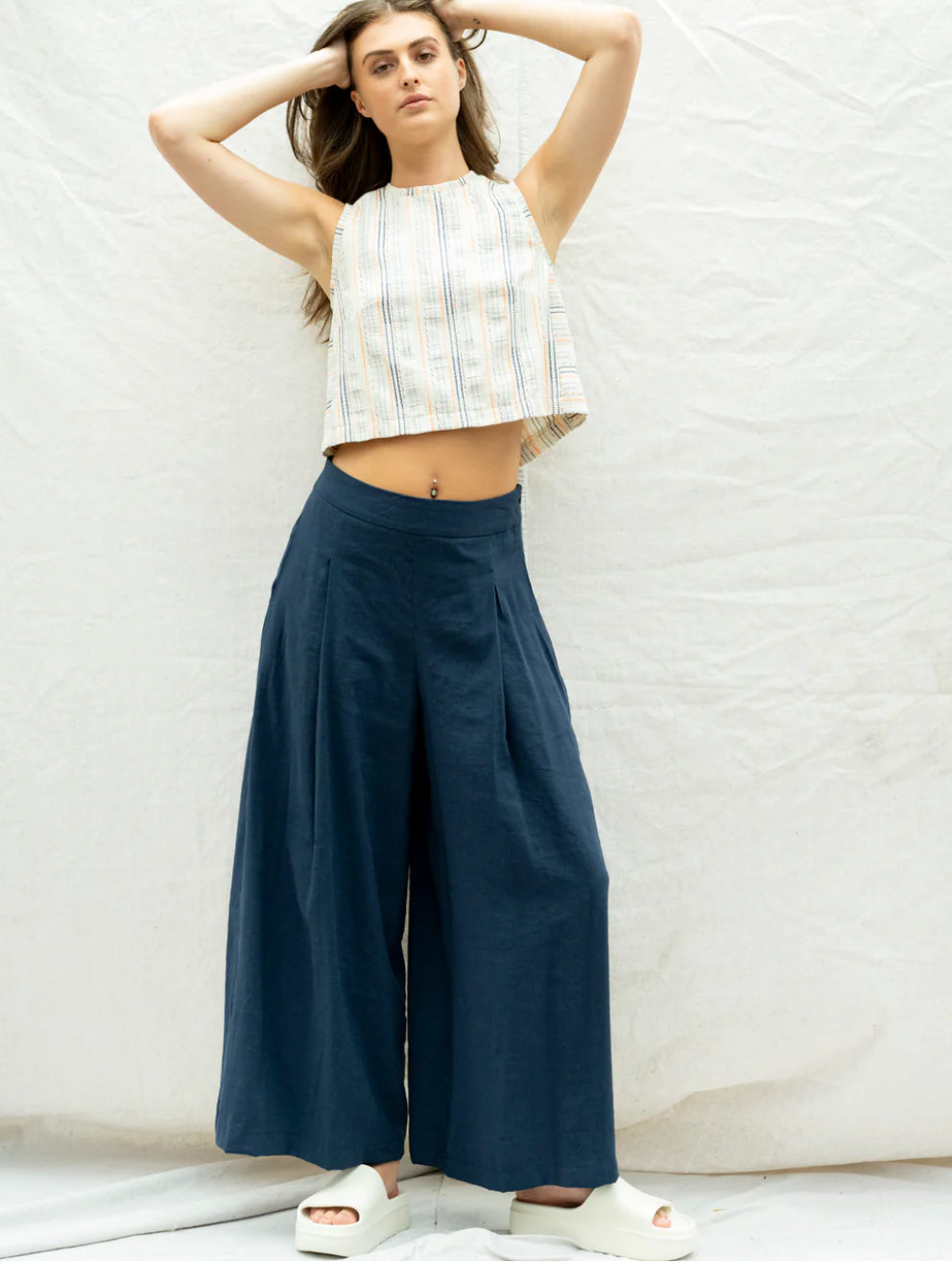 SS25 - Bodybag by Jude - Sao Paulo Pants in Navy Bizet Linen - front 2