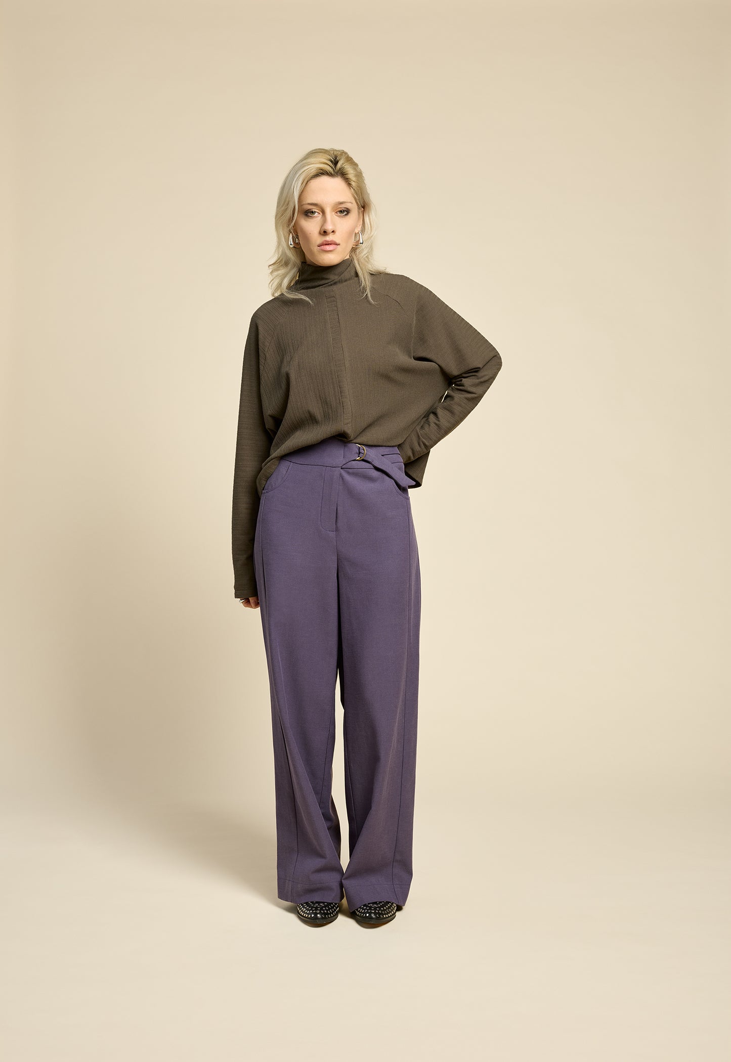 Souvenir Top in Olive