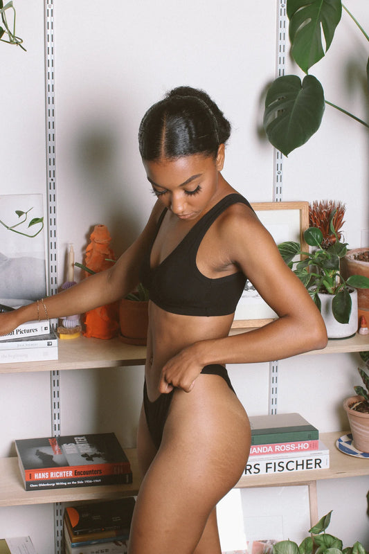 Mary Young - SS24 - Eden Bra in Black - side on model 2