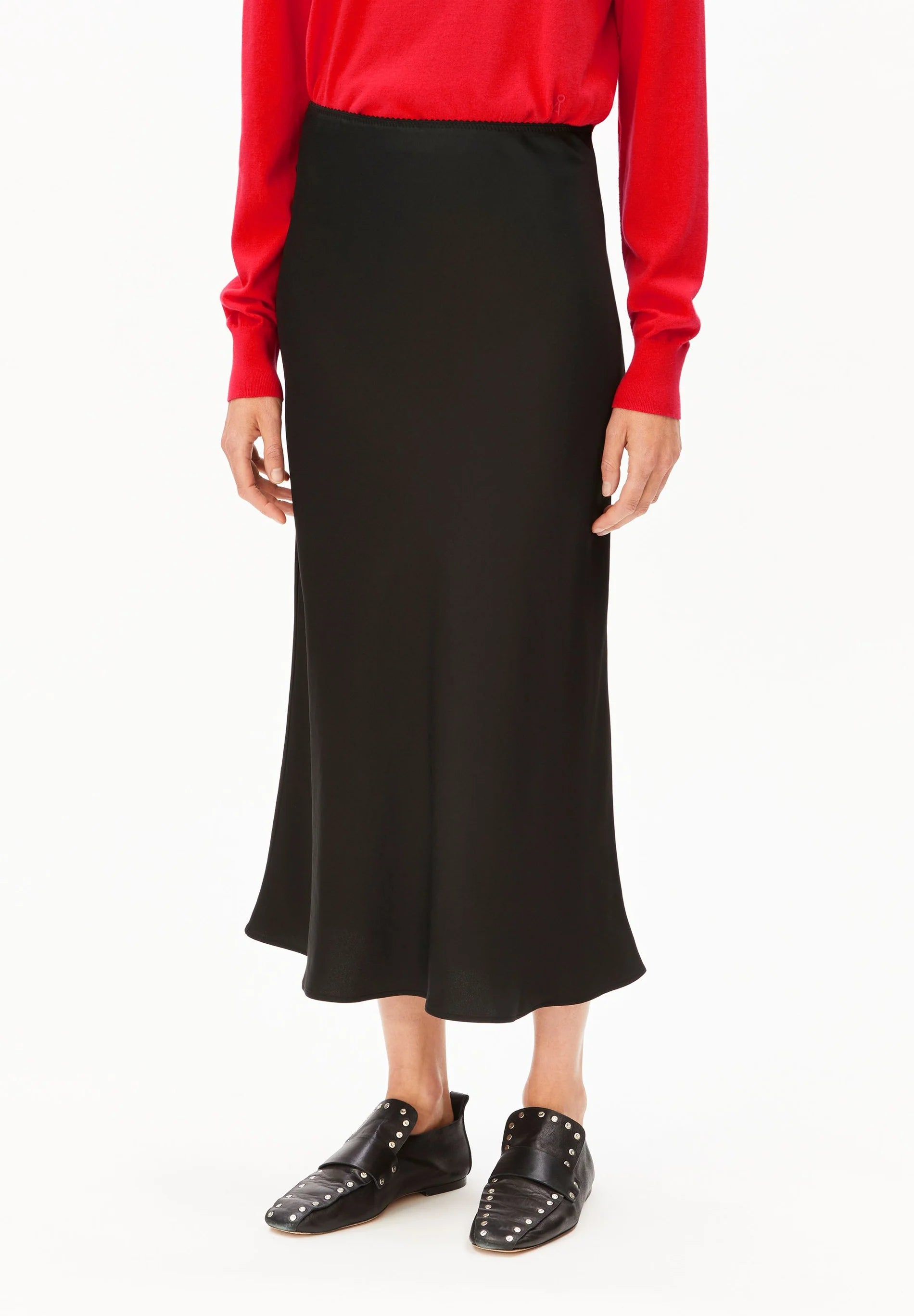 ARMEDANGELS Canada - LENOVAA Satin Slip-Skirt in Black on model quarter view