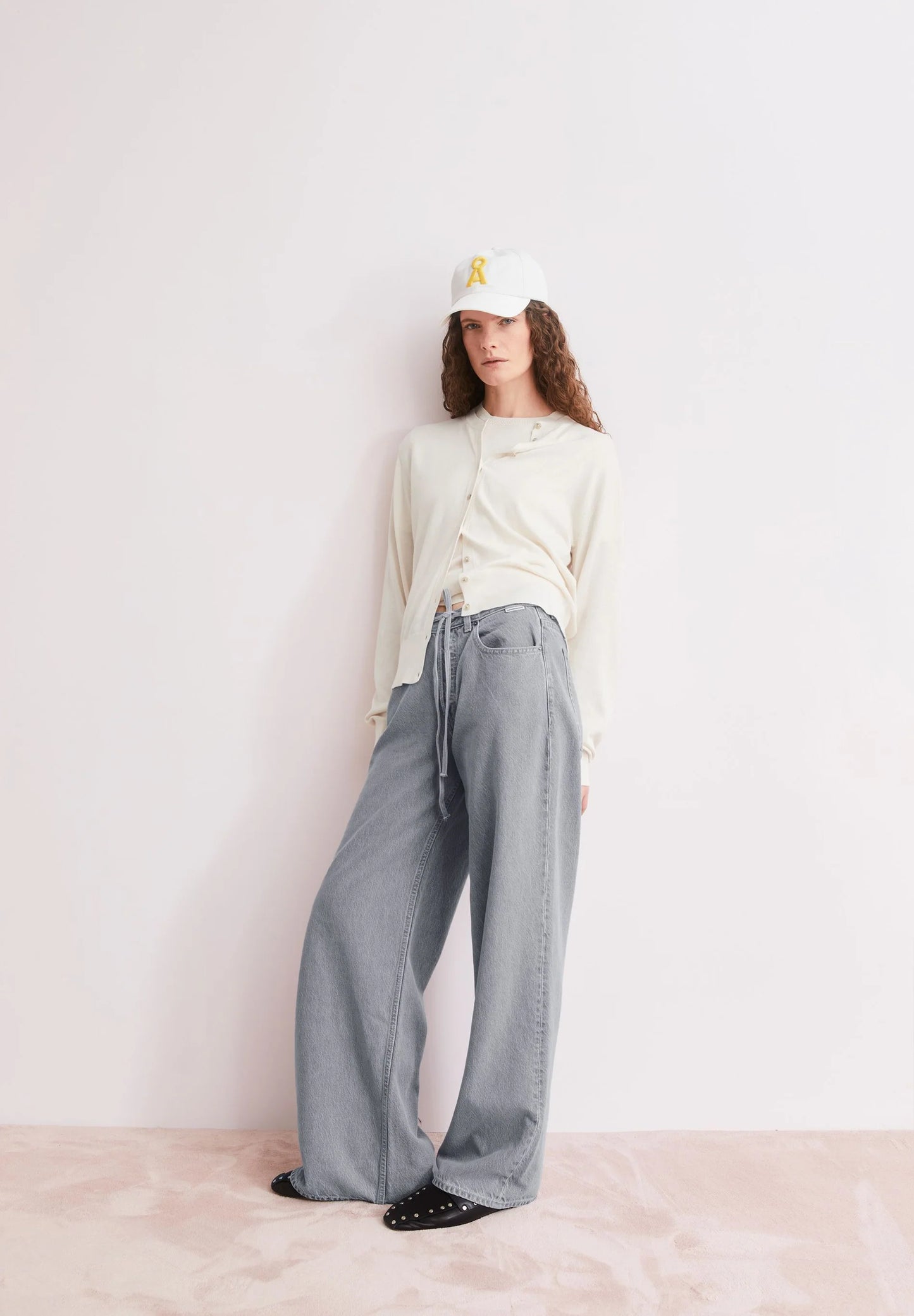 ARMEDANGELS Canada - FINE Knit Cardigan in Oatmilk styled with blue jeans and a baseball cap on model