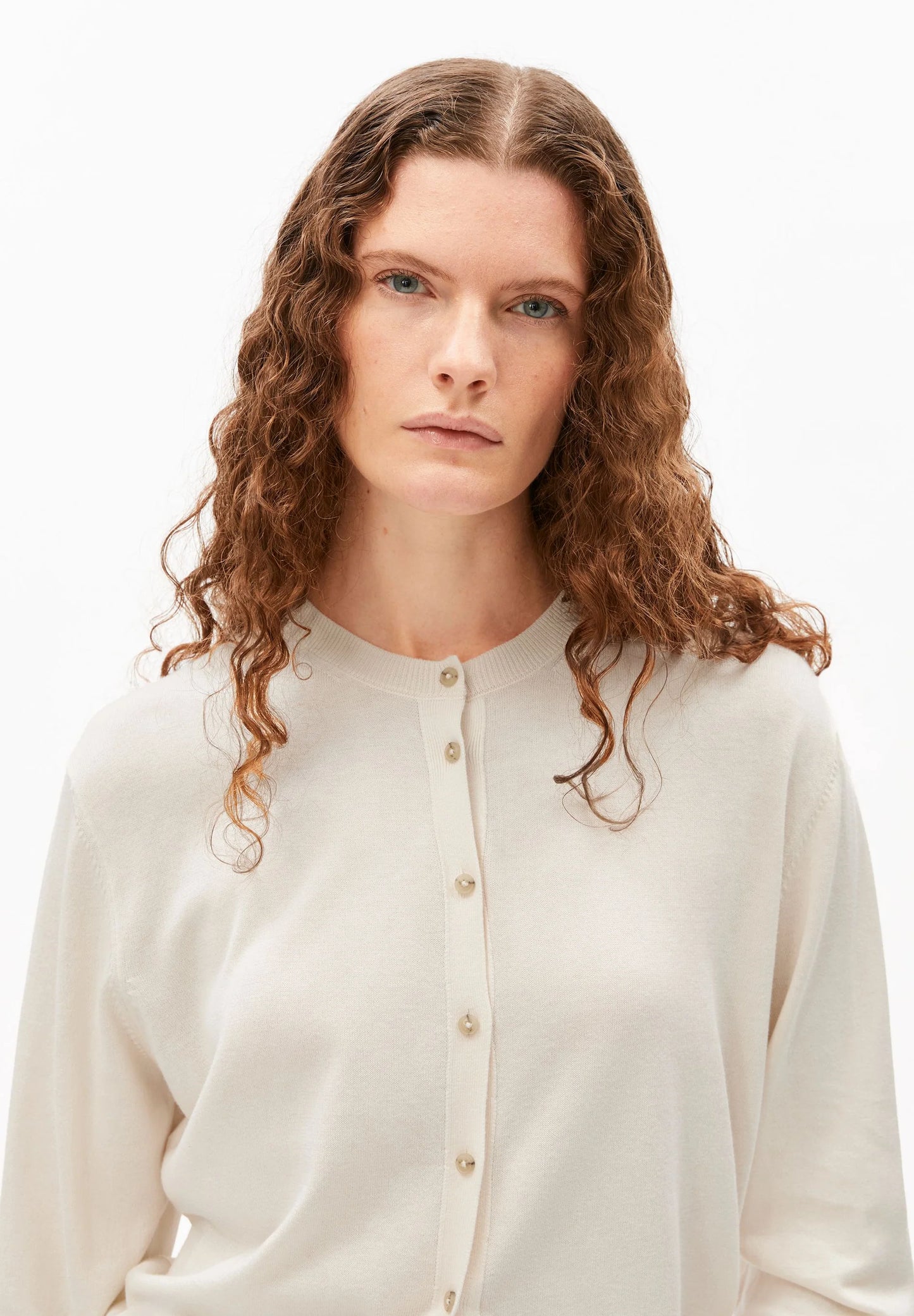 ARMEDANGELS Canada - FINE Knit Cardigan in Oatmilk close up view of front buttons on model