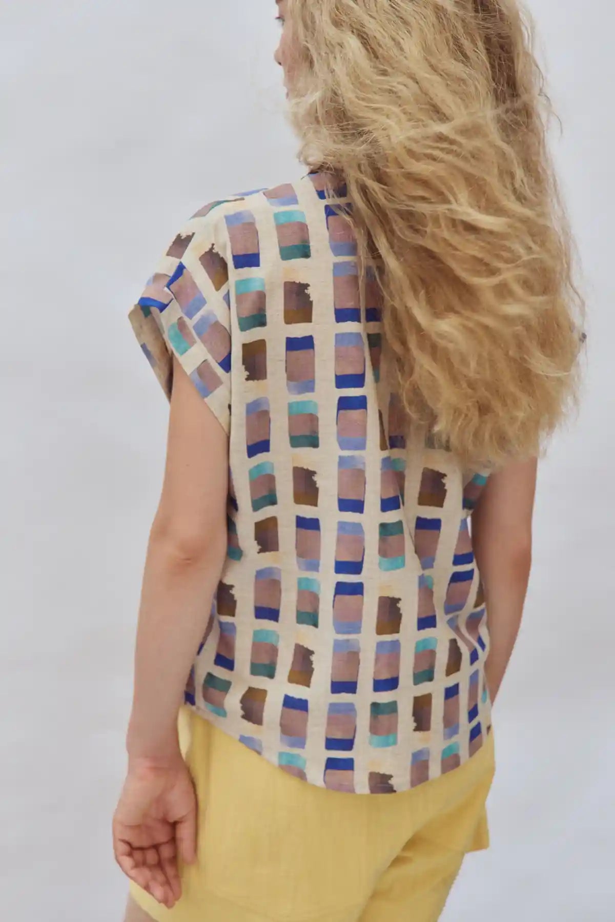 Haley Shirt in Blue Gold - Eve Gravel back view