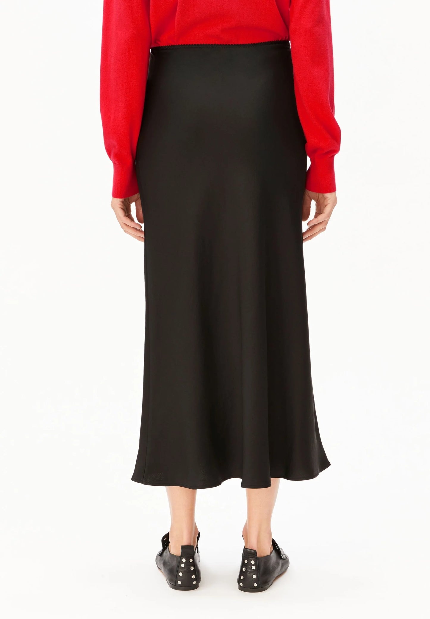 ARMEDANGELS Canada - LENOVAA Satin Slip-Skirt in Black back view on a model