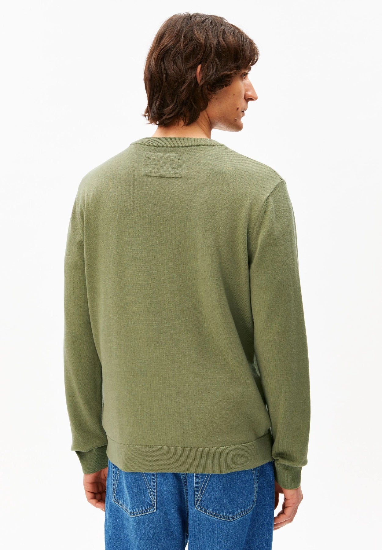 ARMEDANGELS Canada LOUKAA Sweater in Fatigue Green - back view of men's crew neck sweater with ribbed cuffs in Kelowna