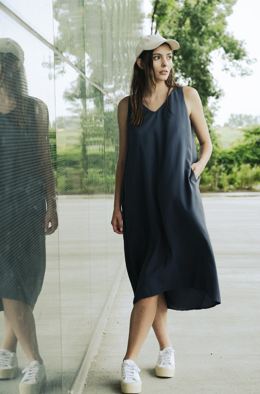 Bodybag by Jude - SS24 - SS24 - Cassis Dress in Navy Tencel - Front 3