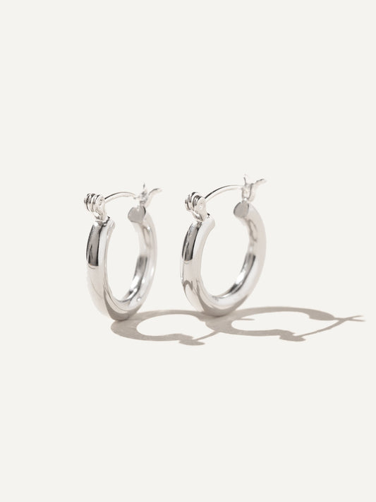 Boa Bijoux - SS24 - Sonia Earrings Sterling Silver - display 1