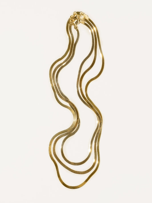 Boa Bijoux - SS24 - Flo Herringbone Chain Gold Vermeil - on display 1