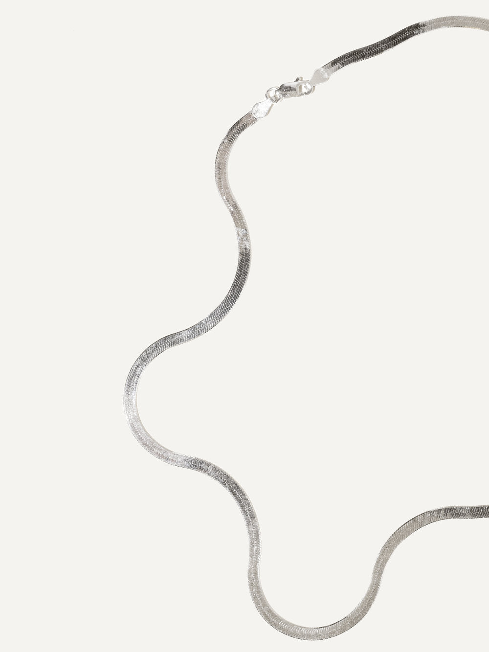 Boa Bijoux - SS24 - Flo Herringbone Chain Silver Sterling - display 3