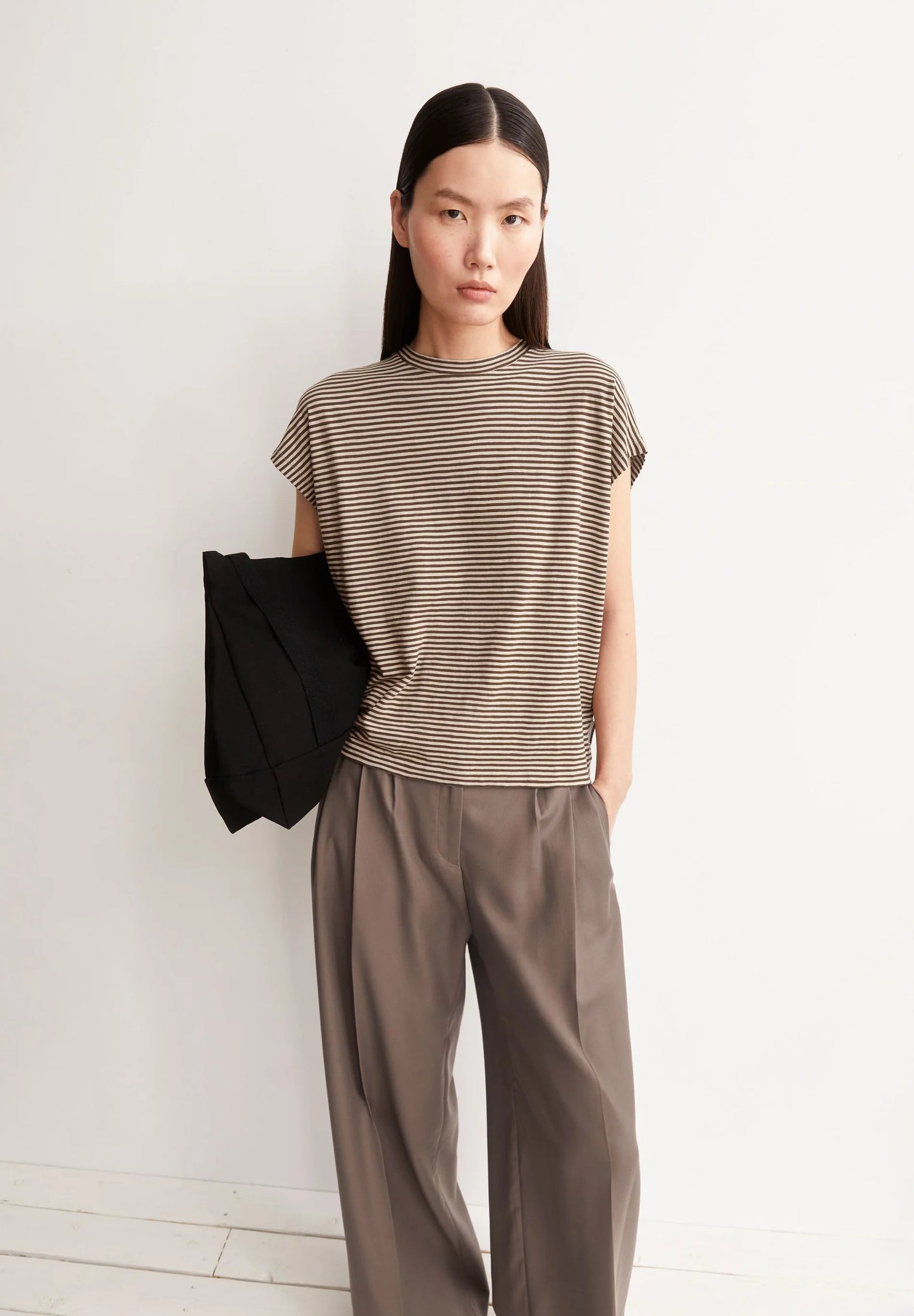 SLUB Jersey Stripe T-Shirt in Sand Stone-Dried Palm – ARMEDANGELS Canada