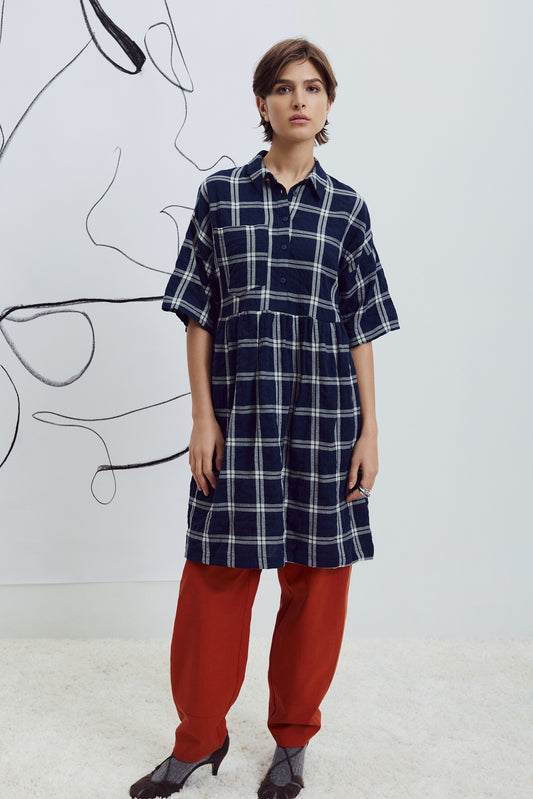 Tiya Dress in Marine/Crème