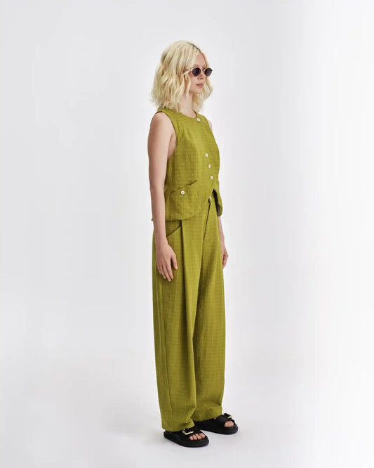 Olive Green Button-Up Vest from Jennifer Glasgow Design with a Stylish Cut for Summer Outfits