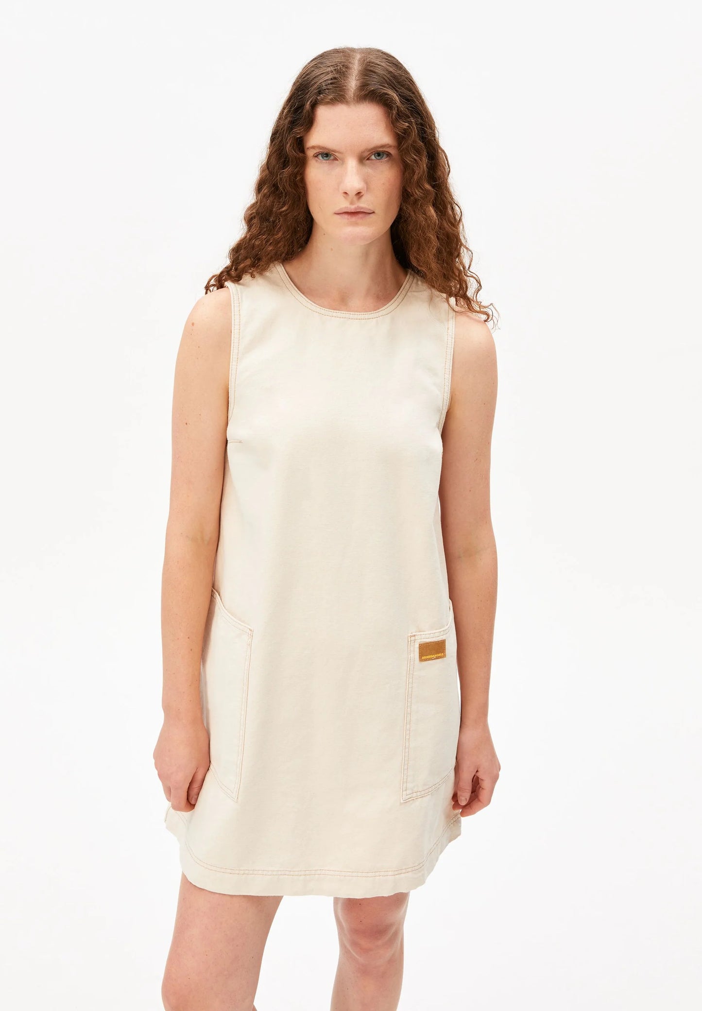 ARMEDANGELS Canada - WORKWEAR CANVAS Mini Dress Undyed on model 