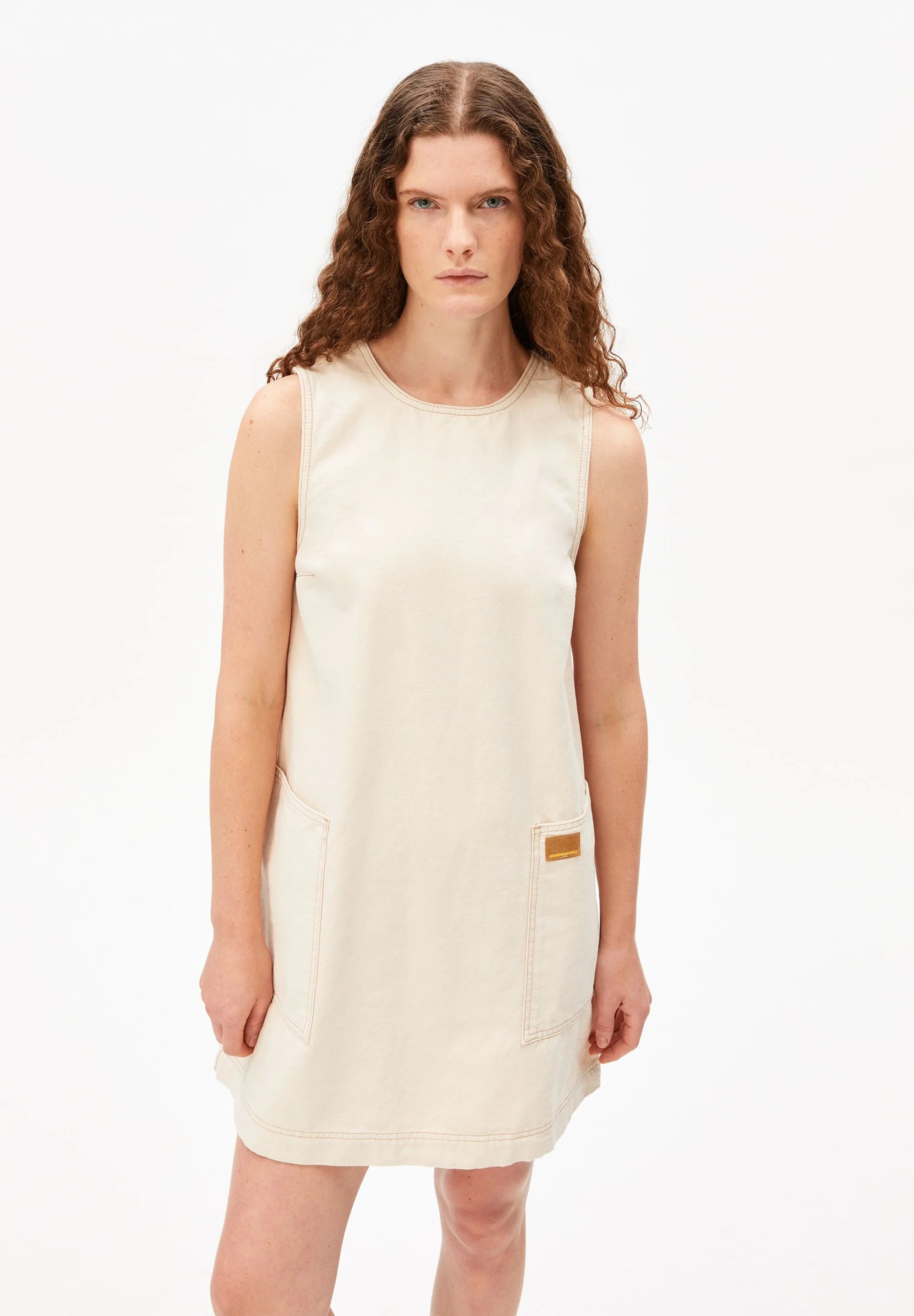 ARMEDANGELS Canada - WORKWEAR CANVAS Mini Dress Undyed on model 