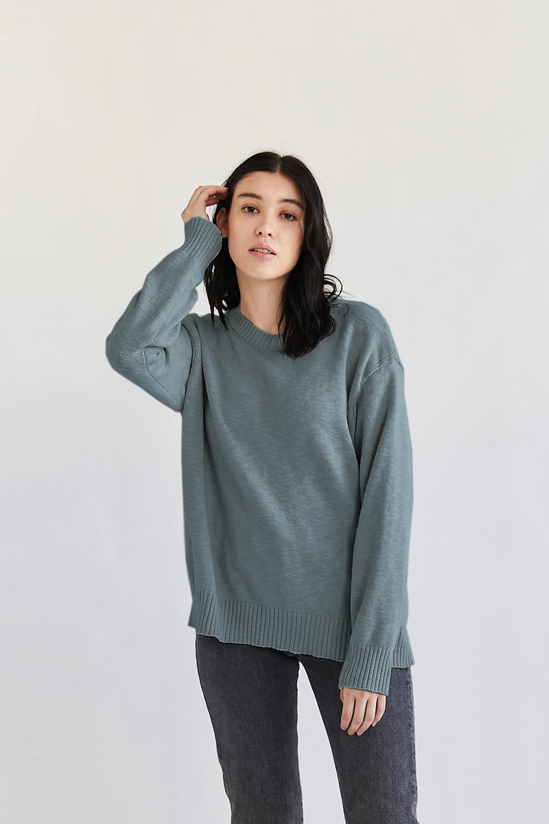 Boyfriend Crewneck Sweater in Blue Grey