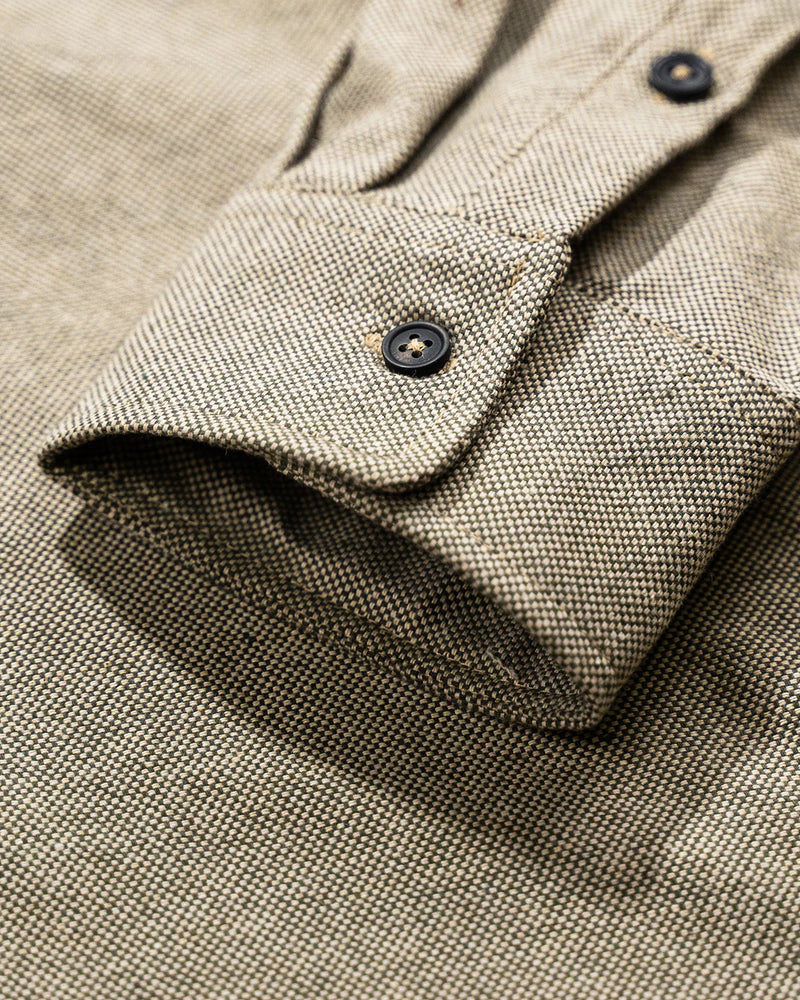 Men's Oxford Long Sleeve in Mire
