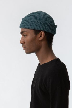 Merino Handknit Rib Hat in Dragonfly Green