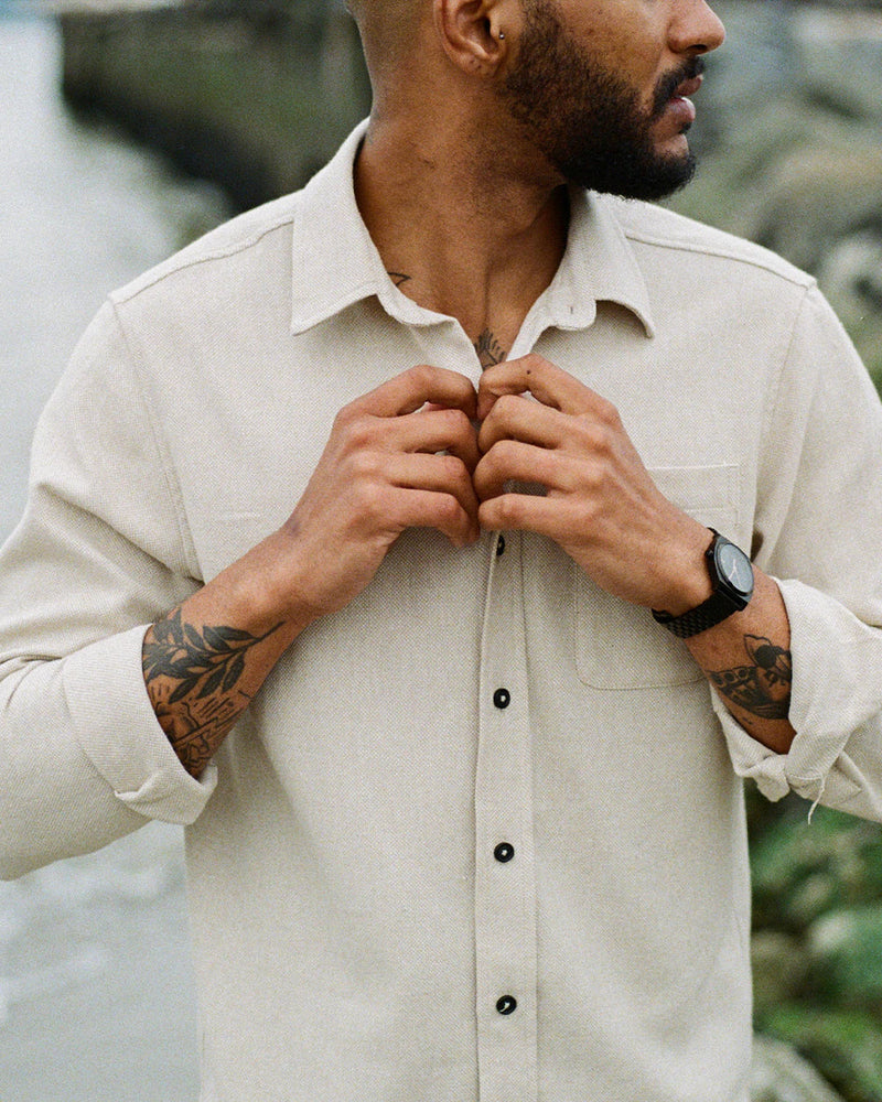 Men's Oxford Long Sleeve in Dune