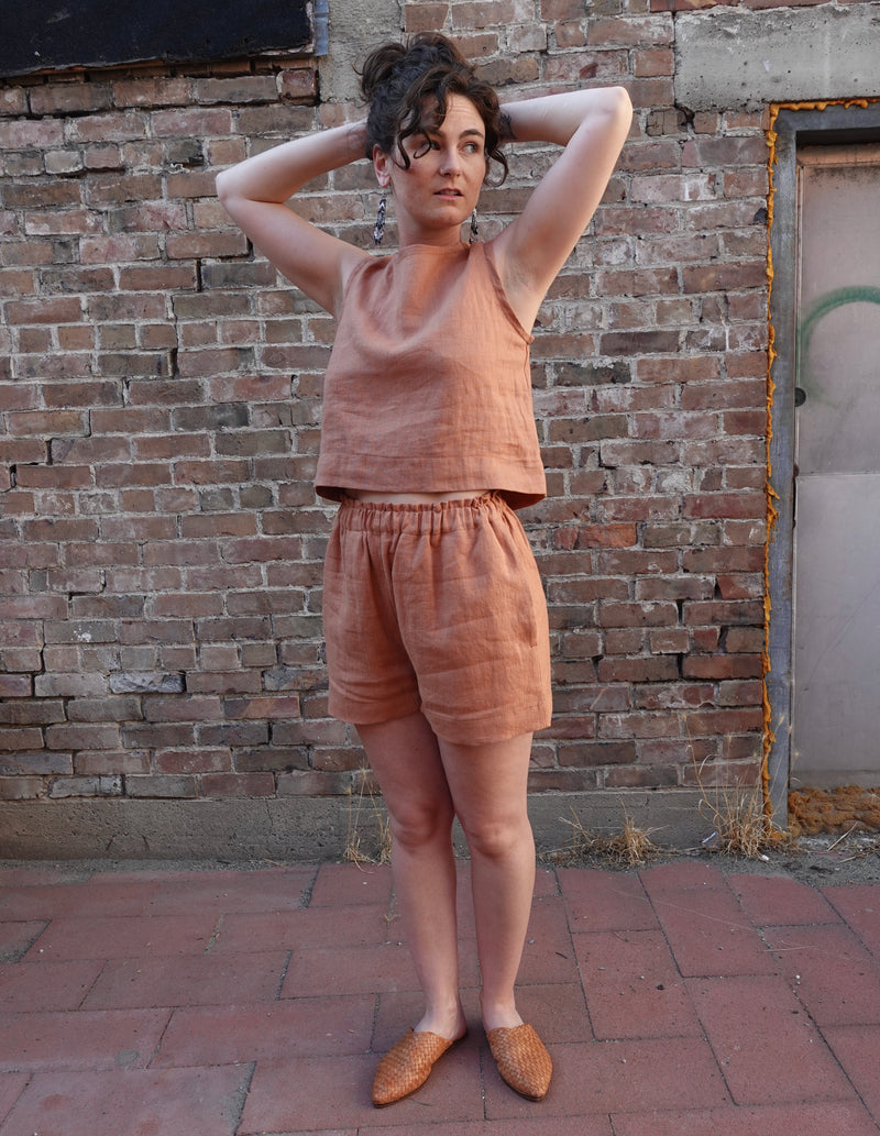 Shelter Lou Crop Tank in Sunbake