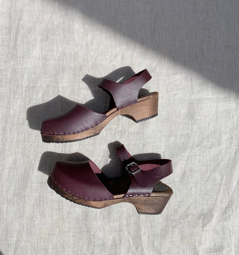 Low Wood Clogs in Aubergine on Brown Base