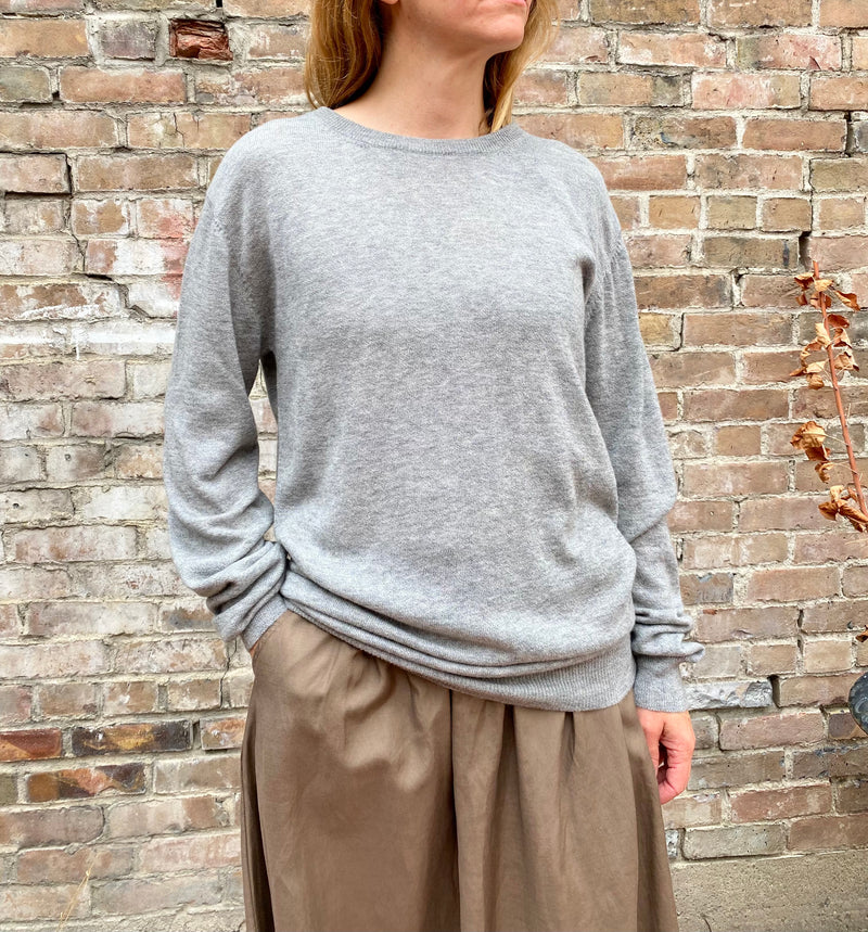 Dinadi Merino Wool Unisex Sweater in Flint Grey made in Nepal 