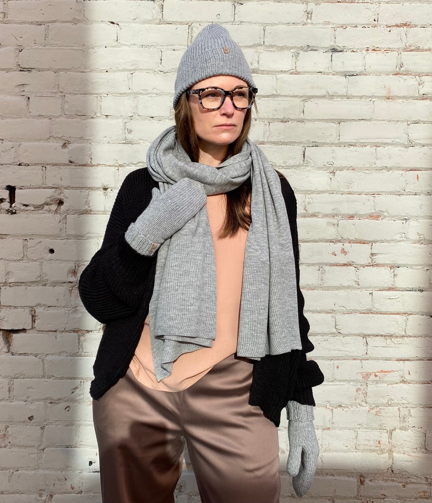 Dinadi Merino Edge Rib Scarf in Flint Grey