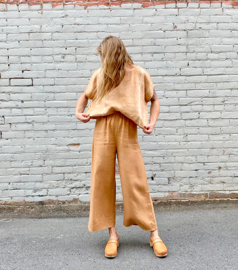 Heirloom lola box top made in British Columbia canada