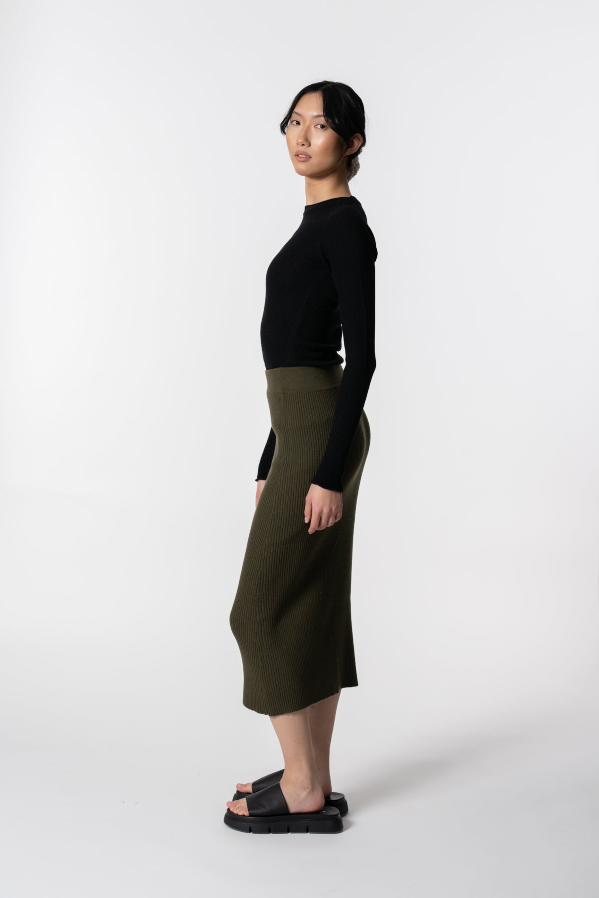 Merino Rib Skirt In Olive Green