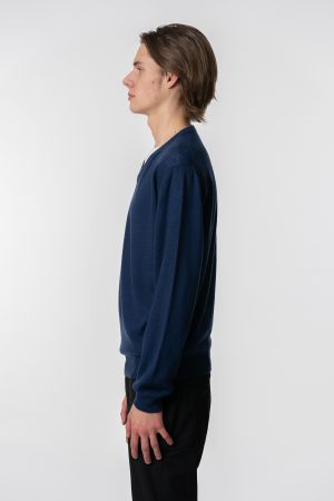 Merino Unisex V-Neck Sweater In Dark Blue